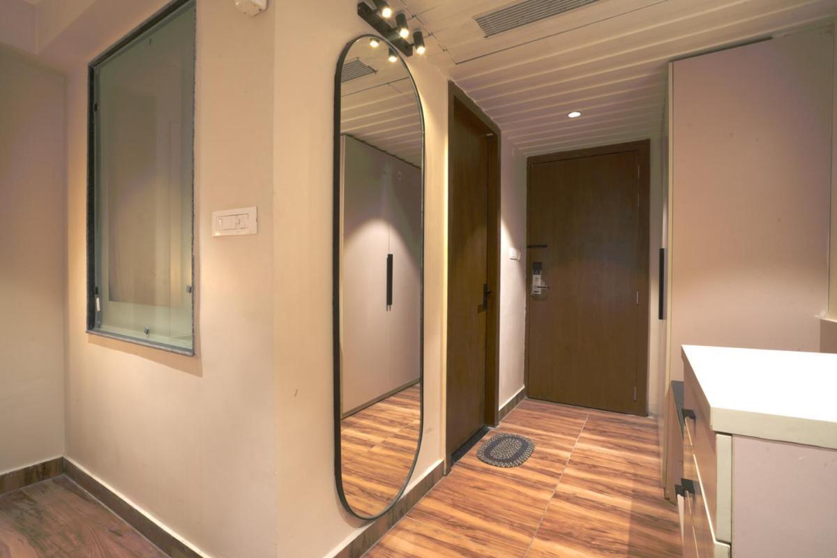 Hotel Square 36 โกตา ภายนอก รูปภาพ